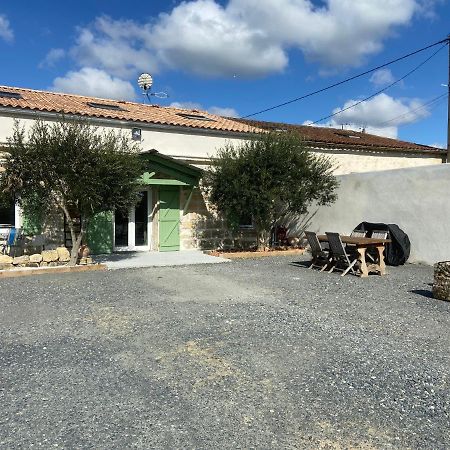 Maison De Charme Au Coeur Des Vignes Et Gironde Gauriac Dış mekan fotoğraf